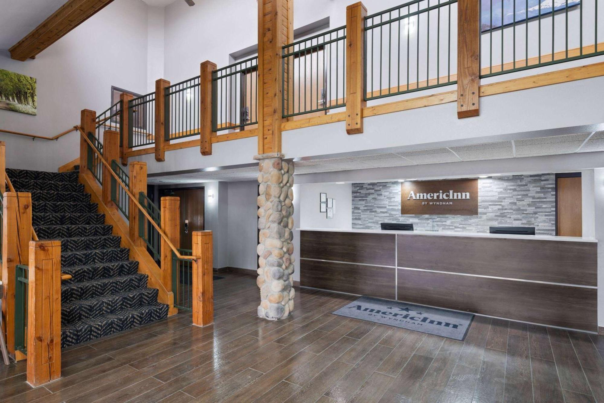 Americinn By Wyndham Stuart Exterior photo